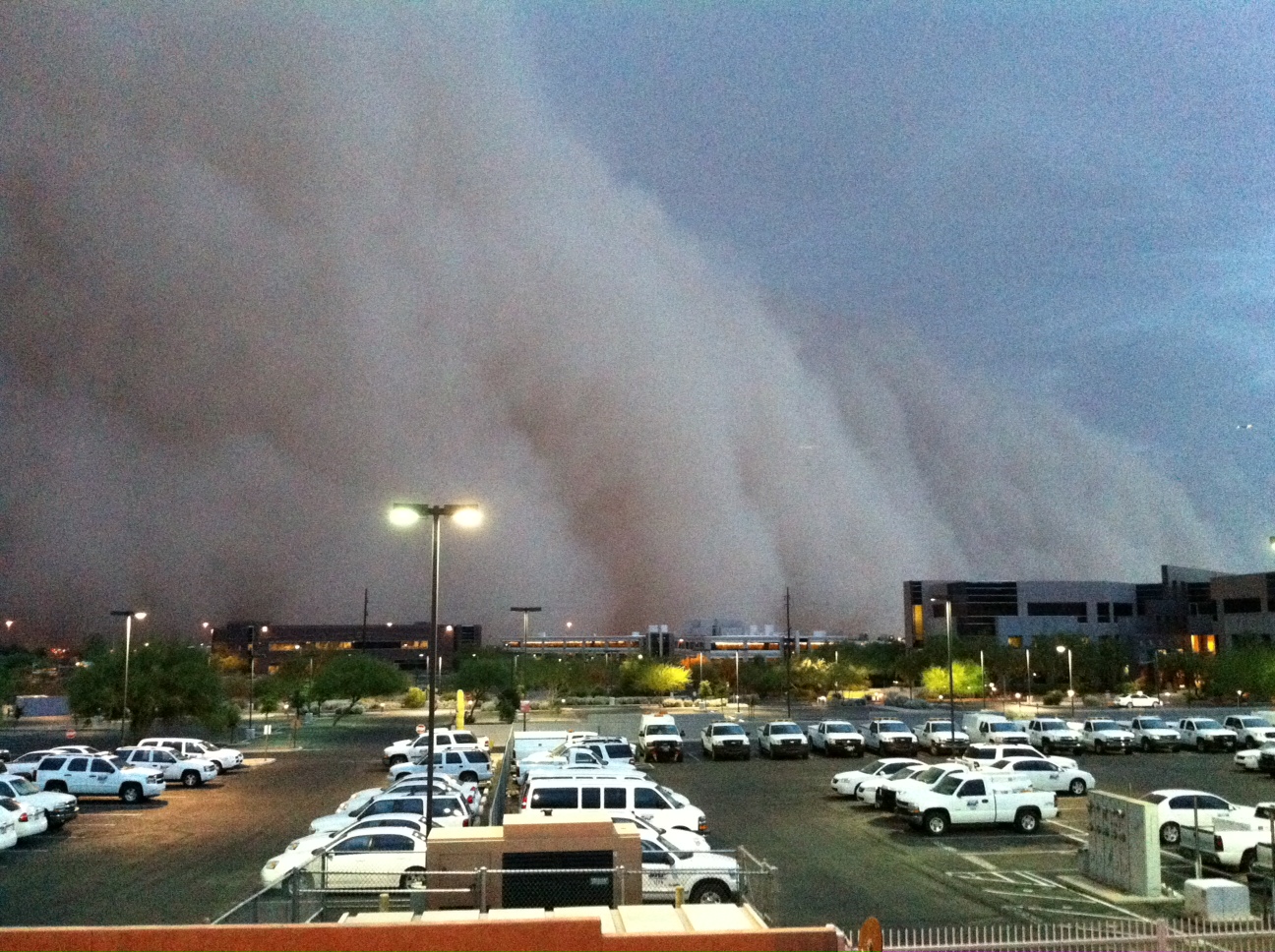 NSSL helps Phoenix power company brace for sand storms